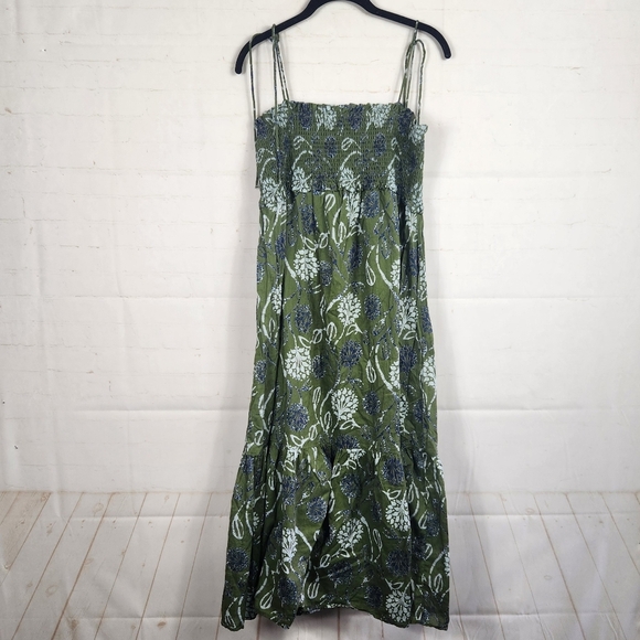 Zara Smocked Boho Lightweight Cotton Midi Tiered Floral Green Sundress Large - Picture 4 of 16